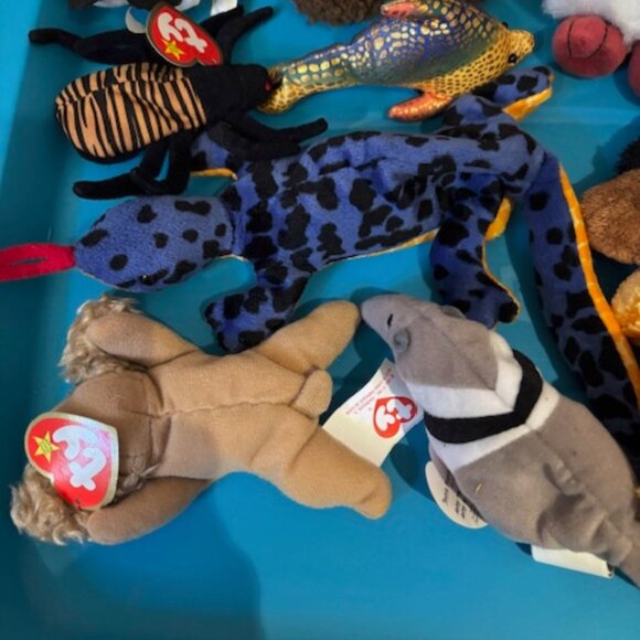 Group of adorable Stuffed Toys - Picture 7 of 7